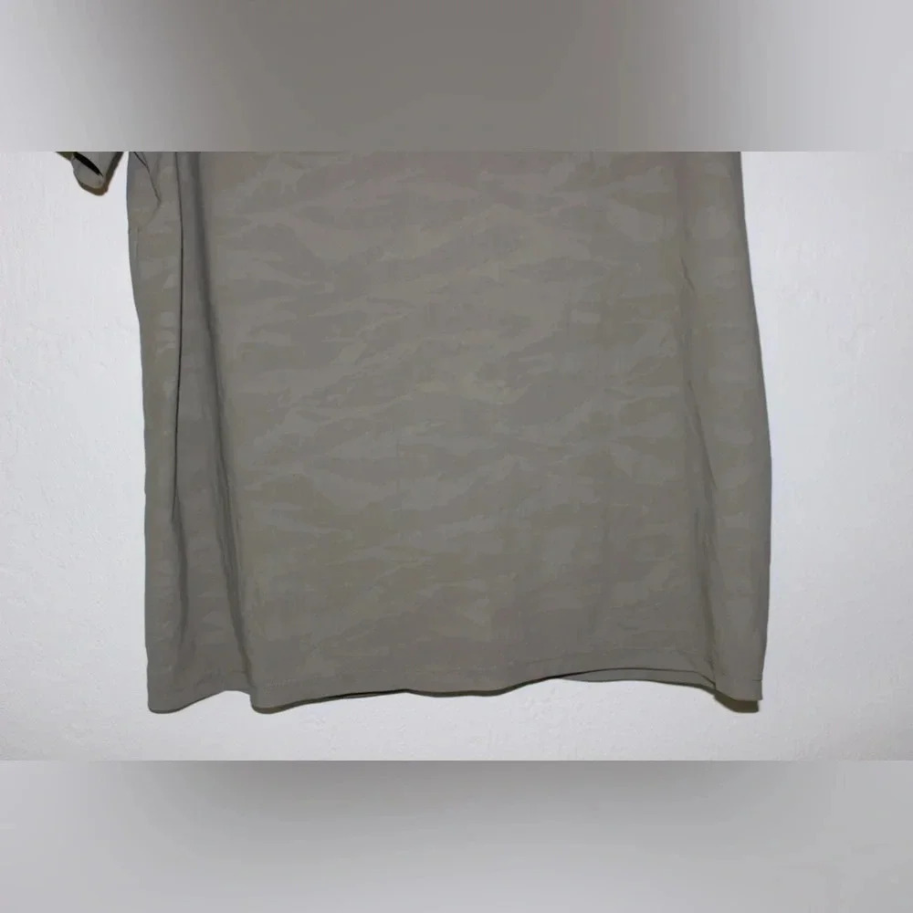 Men’s Zyia Active Camo Sport Ventilation Collar Polo Size XL - Picture 10 of 11